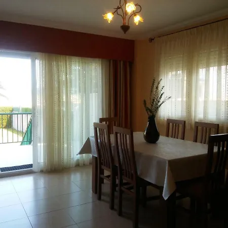 Casa Atalaya A Pie De Playa En *